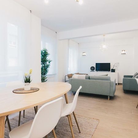Amalur Apartment By People Rentals Bilbau Exterior foto